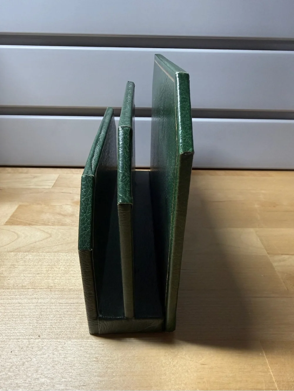 VTG FRED REES & CO LTD OF ENGLAND letter holder and rocking ink blotter